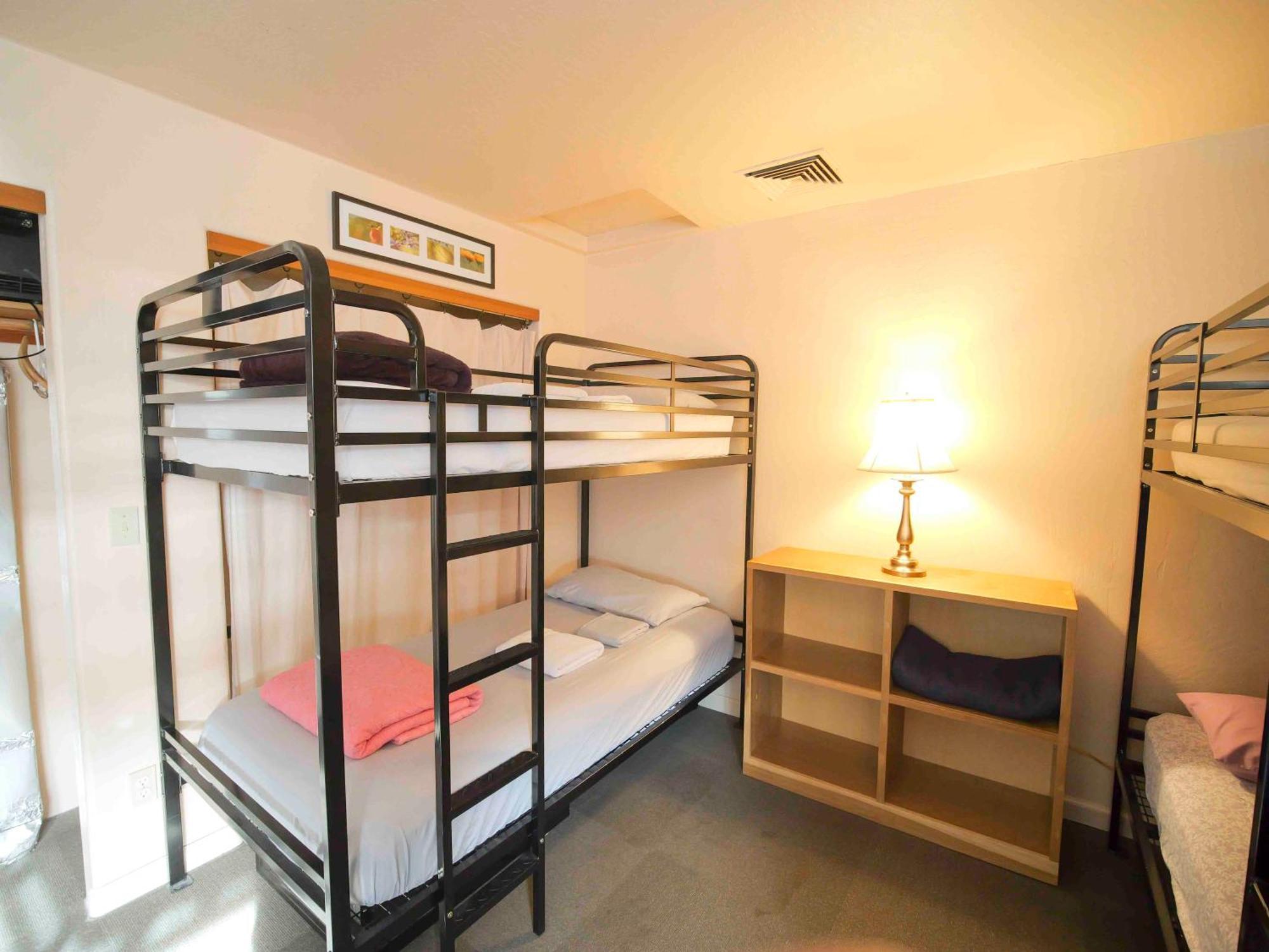 Ashland Commons Hostel Eksteriør bilde